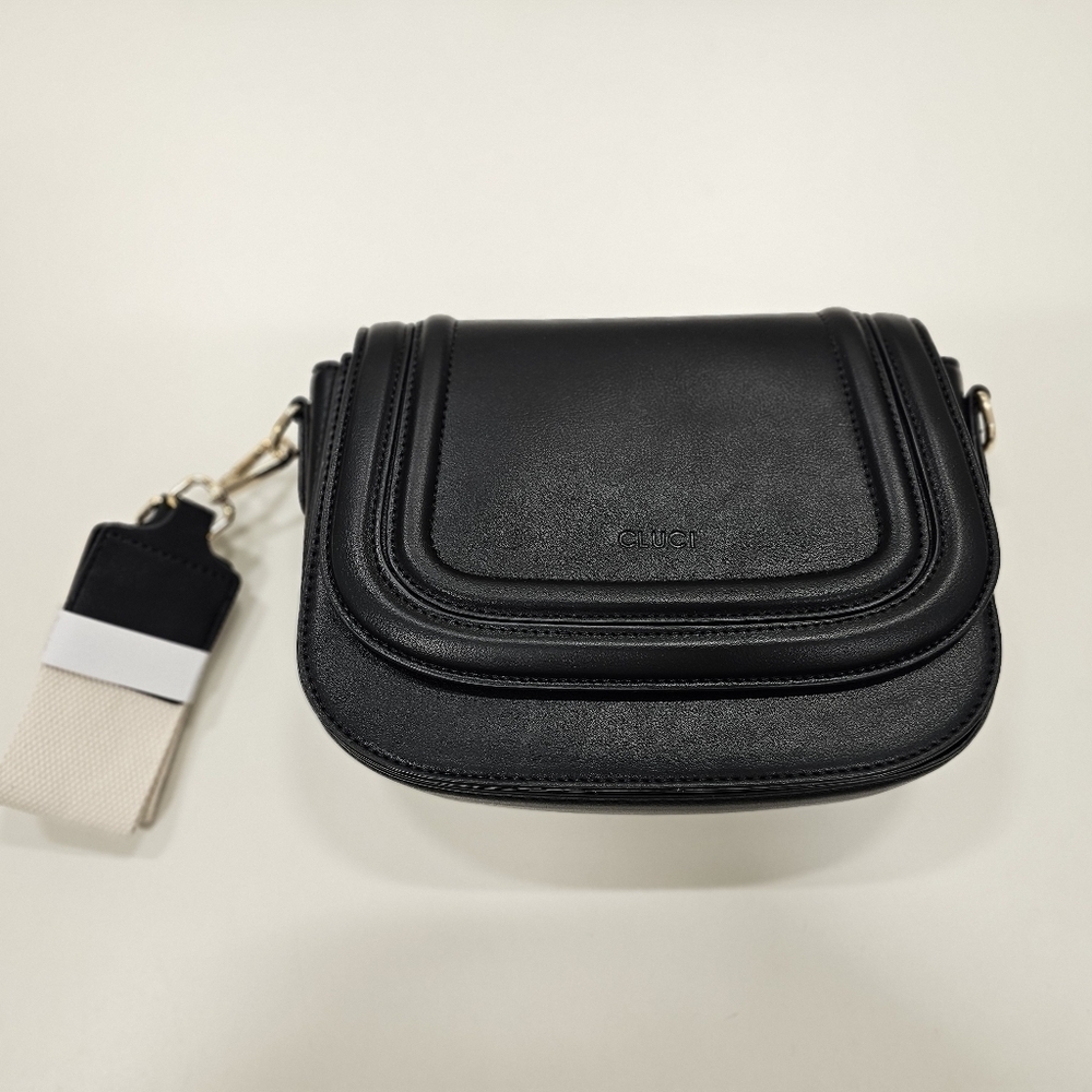 New Cluci Black Crossbody Bag (NWOT)